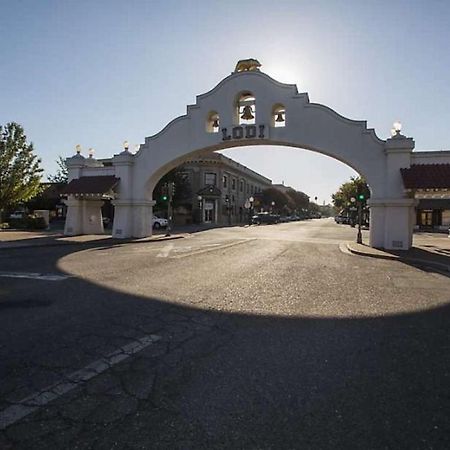 Bordeaux Inn Lodi Kültér fotó